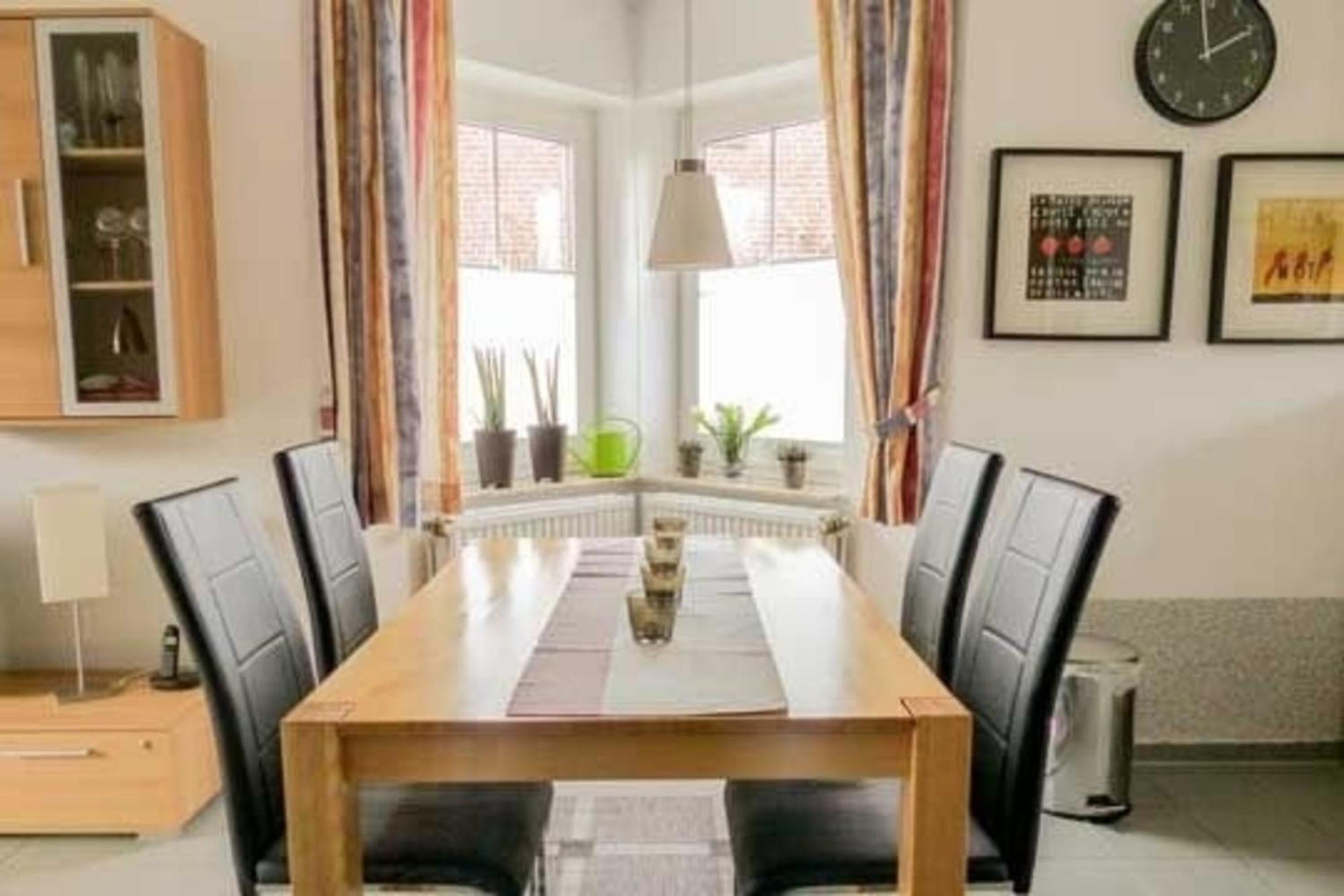 Ferienhaus Sandmann Greetsiel ครุมเฮิร์น ภายนอก รูปภาพ